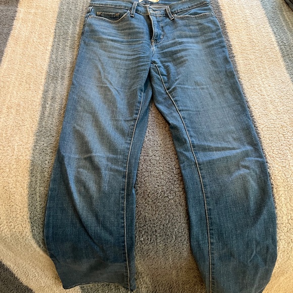 Levi Bootcut Jeans - Picture 2 of 3